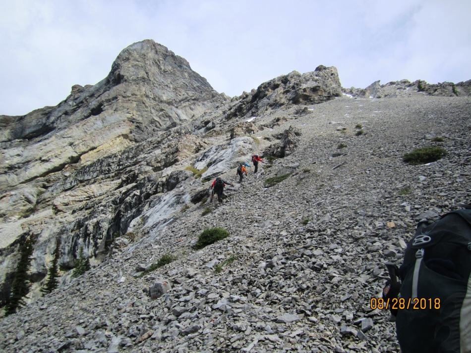 3265-further-up-scree-chute
