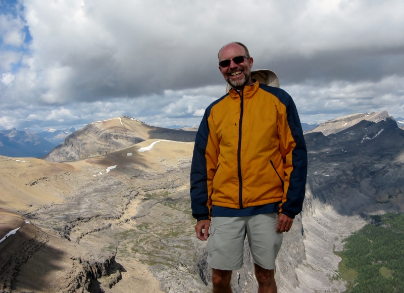 Bill on Helena summit Protection,Pulsatillia , & Bonnet behind